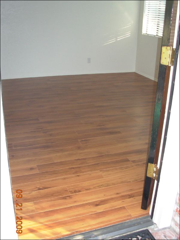FamilyRoom1